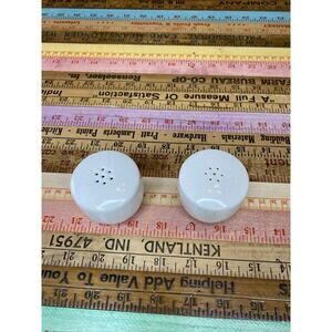 MCM Pebbleford White Speckled Salt Pepper Shaker Set T S & T Taylor Smith 2"
